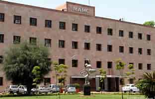 M Abdur Rahim Medical College