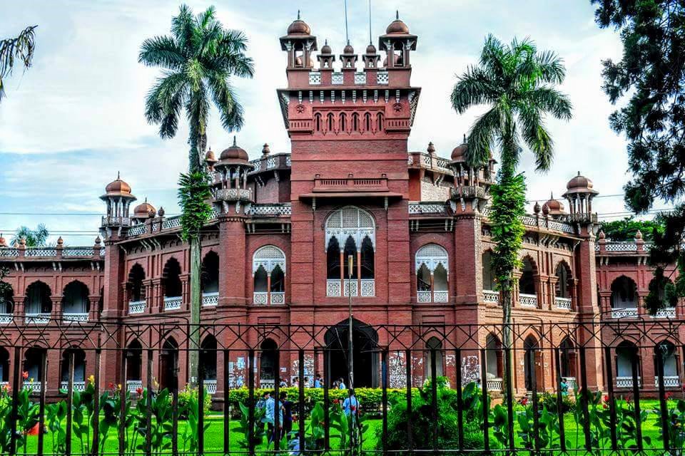 Dhaka University